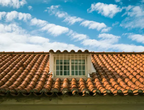 ¿Cuándo es necesario el derribo de cubiertas y tejados en Soria? Señales clave